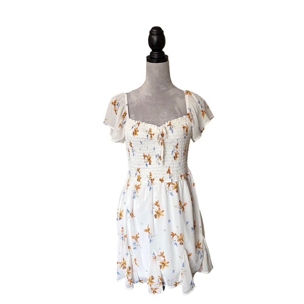 Trixxi Floral Smocked Mini Dress White Yellow Blue Cottagecore Short Sleeve M